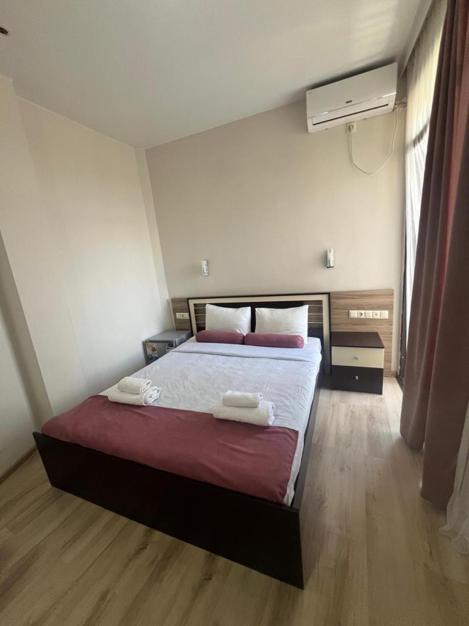 Mahali Hotel Batumi Exterior foto